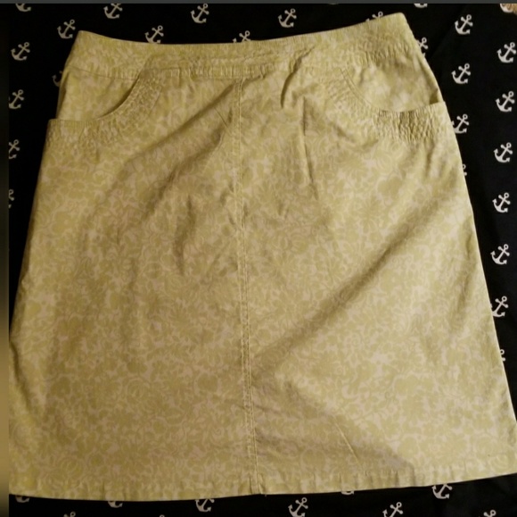 Two for ONE! Top with matching skirt - Picture 2 of 8